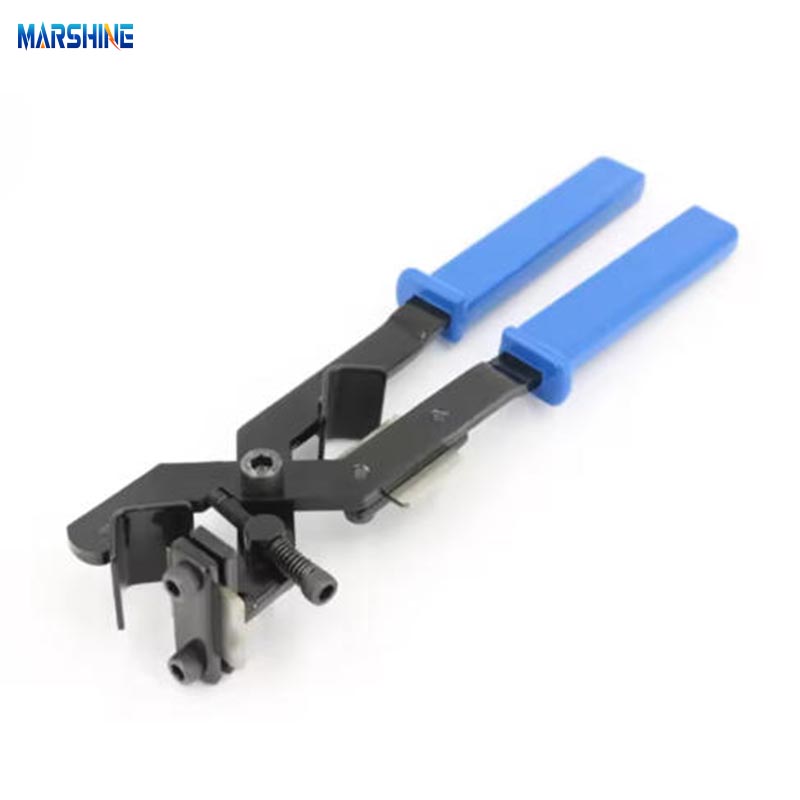 हाथ के औज़ार से तारों को शीघ्रता से अलग करने का रहस्य क्या है?